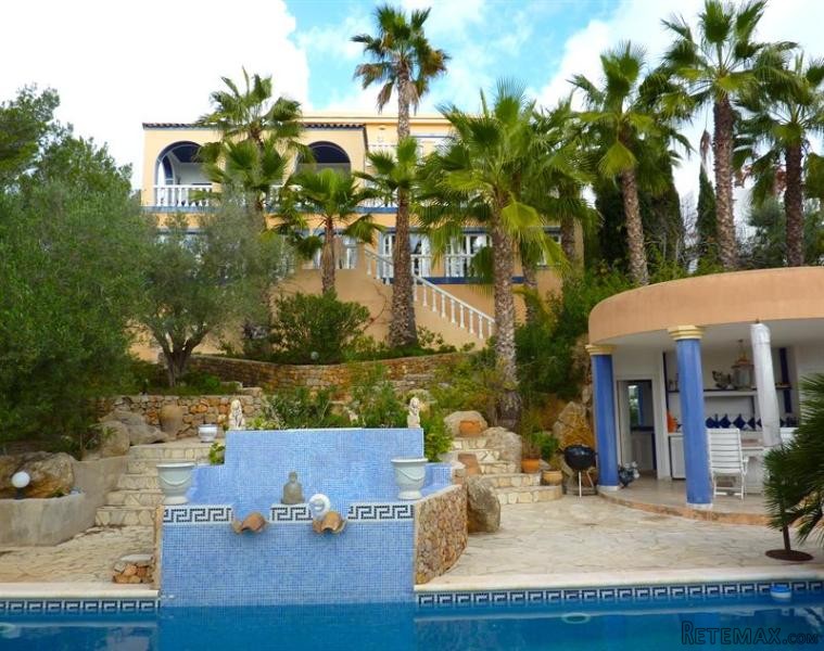 3 bedroom Villa For Sale: Santa Eulalia..