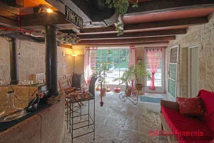 St Genard, Marcillé (79) - Stone mill offering spacious.. - 6