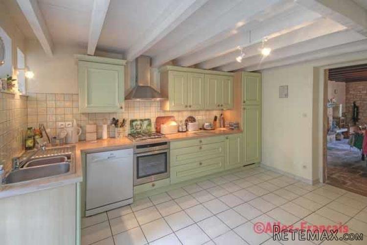 St Genard, Marcillé (79) - Stone mill offering spacious.. - 10