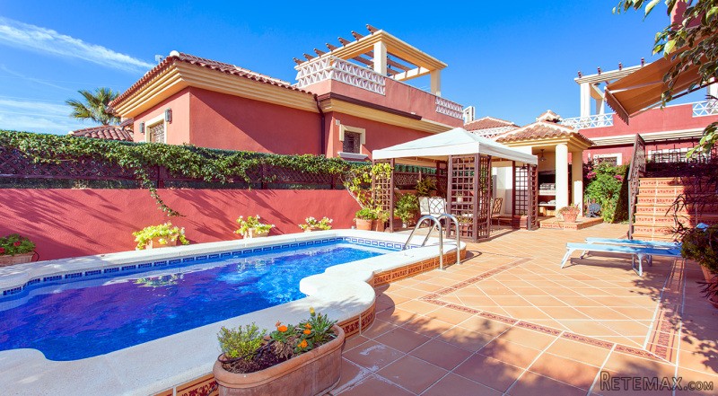 3 Bedrooms - Villa - Alicante - For Sale