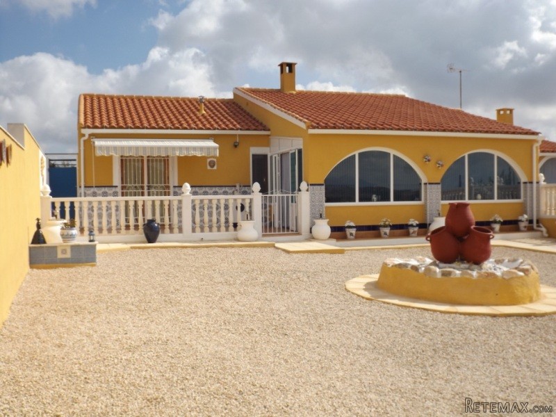 4 Bedrooms - Villa - Murcia - For Sale