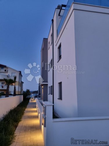 MURTER- PENTHOUSE S POGLEDOM NA MORE I MJESTO - 2