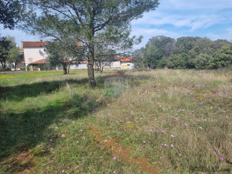 Štinjan, 2913 m2 građevinsko zemljište - 4
