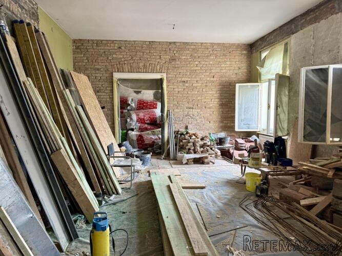 160 m² prestiža uz Botanički vrt