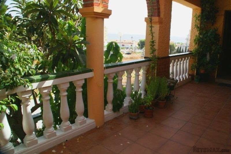 Villa for Sale in Costa, Torrox 350.000.. - 2