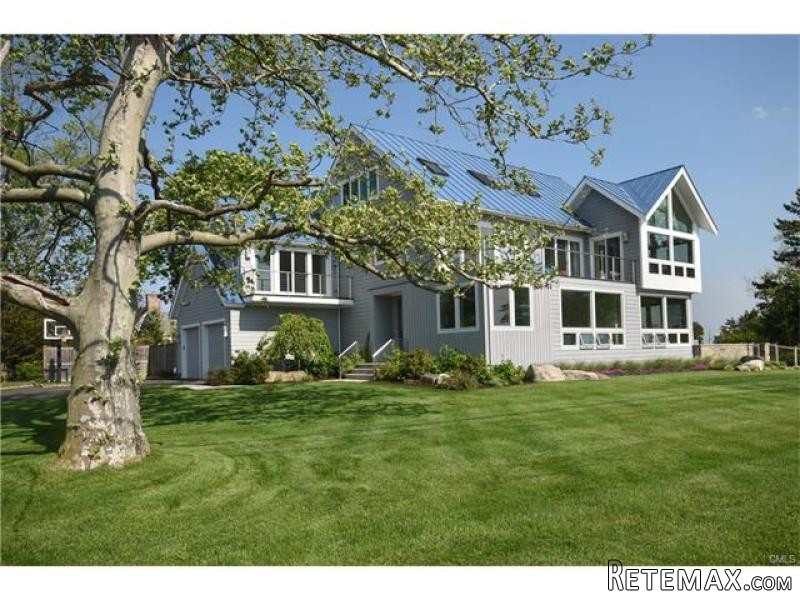 5 bedroom House For Sale: 2 BAYWATER.. - 2