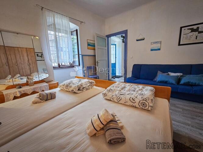 BAKAR KUĆA 140M2 NA 20M OD MORA! - 3