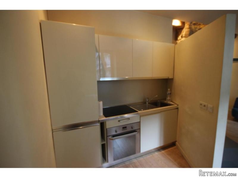 Cute, Cosy Apartment Just 2 Minutes..