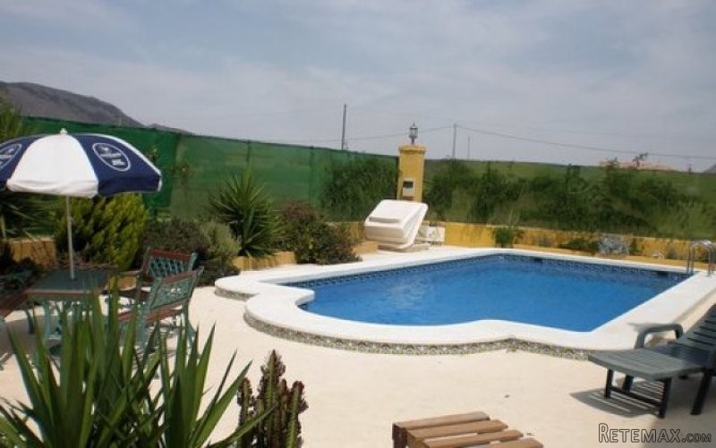 4 Bedrooms - Villa - Alicante - For Sale - 2