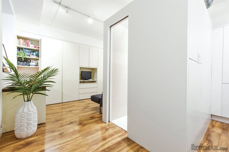 Property - London - For Sale