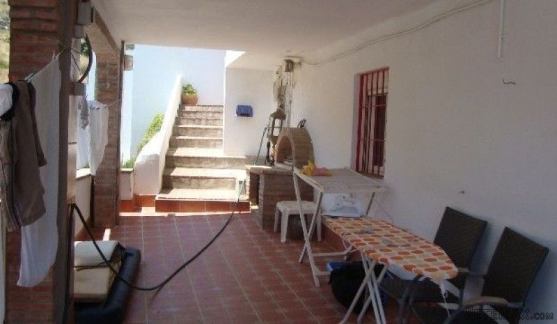 5 bedroom, 4 bathroom Villa, (build 242.. - 2