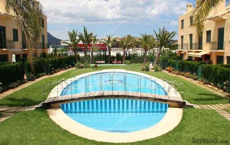 Fantastic bungalow close to the beach..