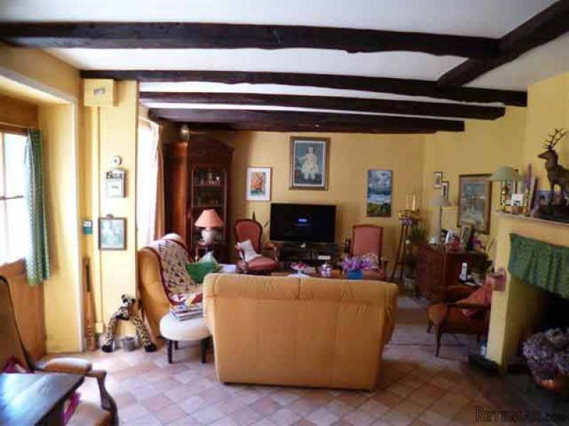 Comfortable 4 Bed Stone House Located.. - 2