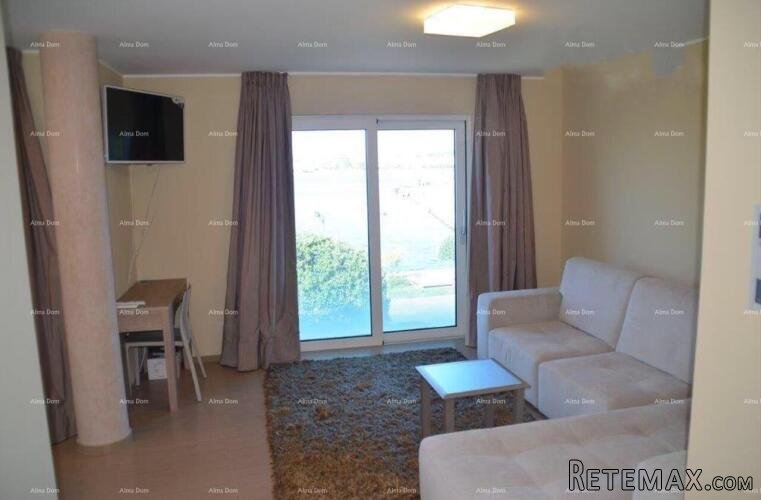 Umag, Pogled na more!!! Moderan stan u centru Umaga – 50 m o.. - 2