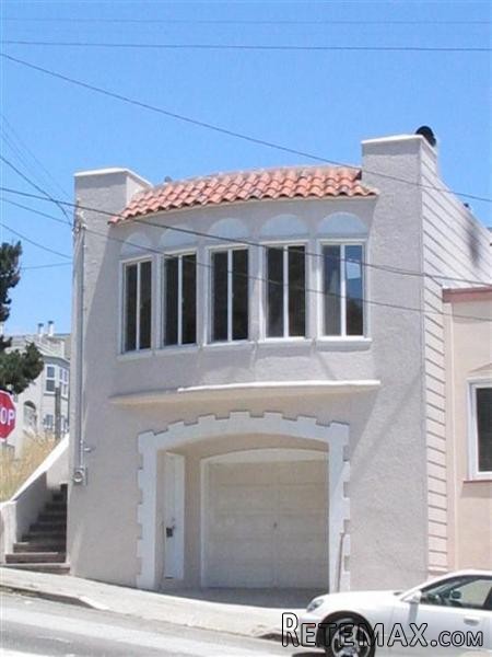 4 bedroom House For Sale: 9 Lyell..