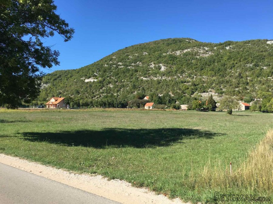 Prodaje se zemljiste na Grahovu - 6