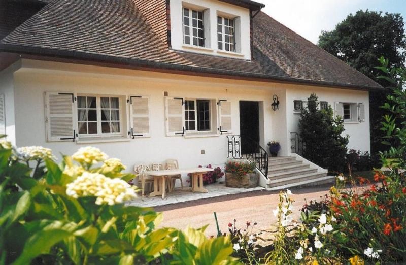 Stunning Quality House in Nice Location - 2