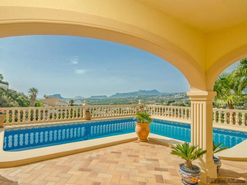 3 Bedrooms - Villa - Alicante - For Sale
