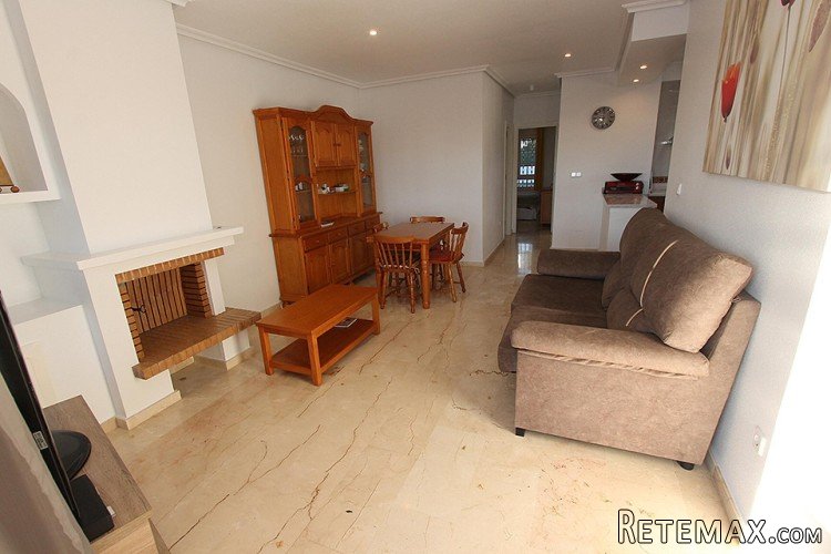 This nice bungalow is located in the beautiful Villamartin... - 4