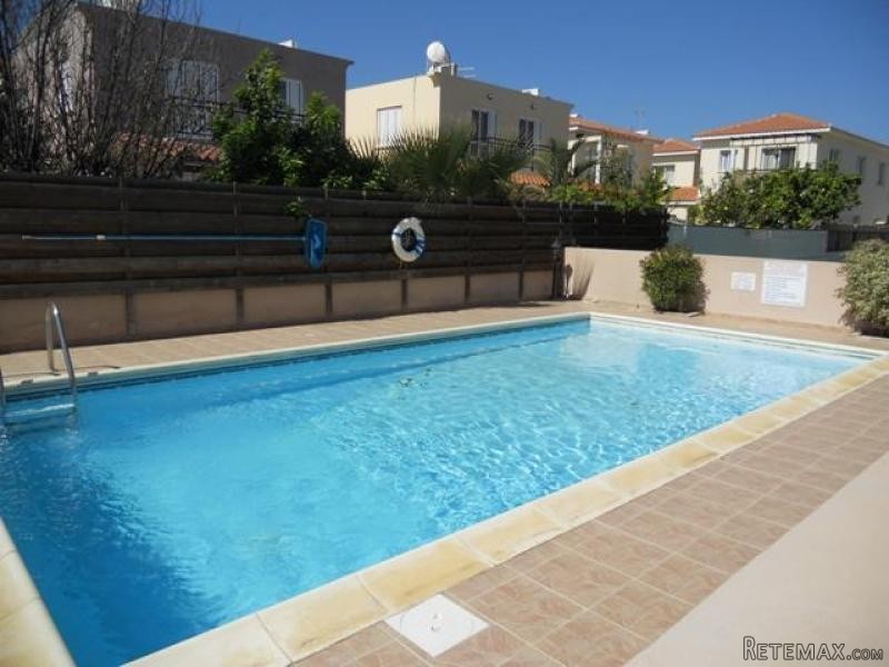 Two Bedroom Ground Floor Apartment For.. - 2