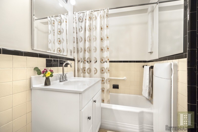 2 bedroom Apartment For Sale: 315 WEST.. - 2