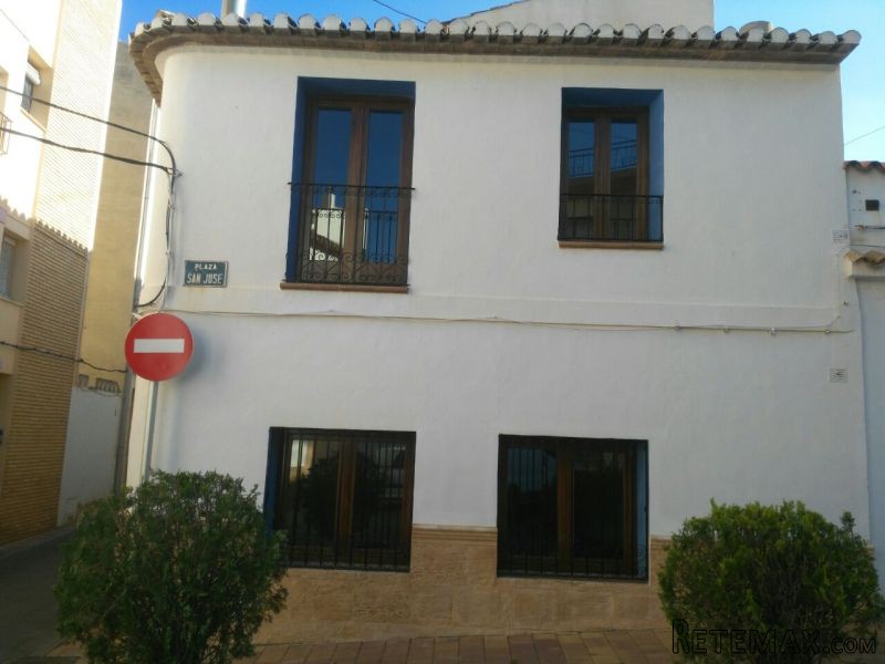 4 Bedrooms - Casa - Alicante - For Sale - 2