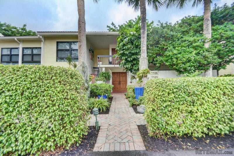 6774 Willow Wood Dr #1105, Boca Raton..