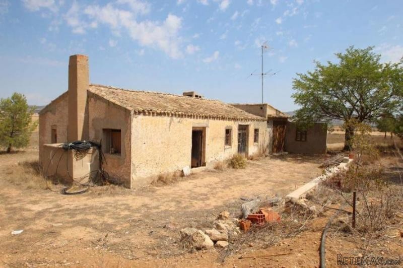 3 bedroom Country house in caudete..