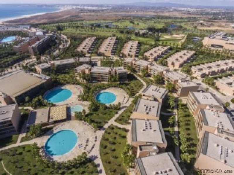 3 bedrooms- Apartment- Salgados-..
