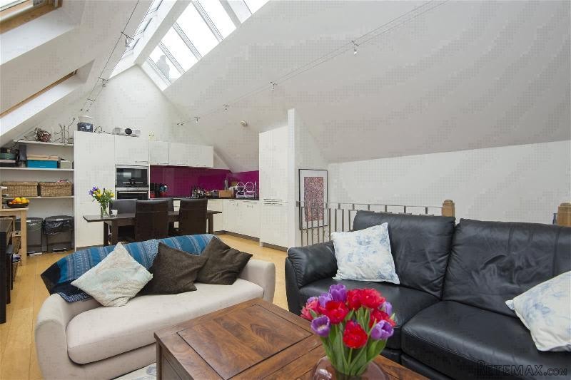 Property - London - For Sale