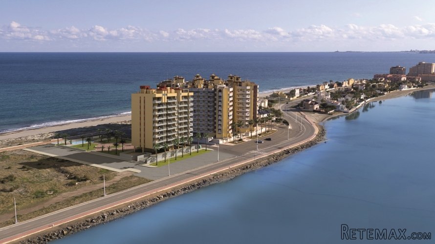 Los apartamentos están ubicados en La Manga del Mar Menor..