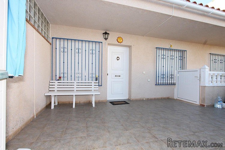 You will find this nice apartment in Playa Flamenca within.. - 2