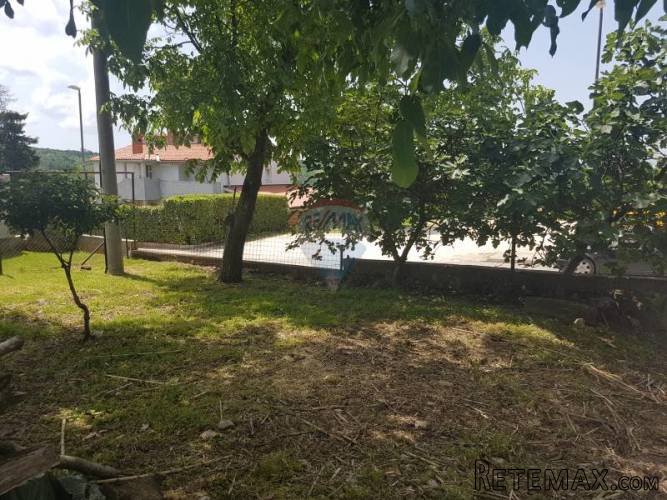 Kuća za adaptaciju u središnjoj Istri - 5