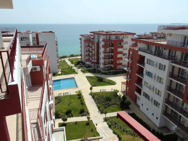 Furnished 1-bedroom apartment with SEA..