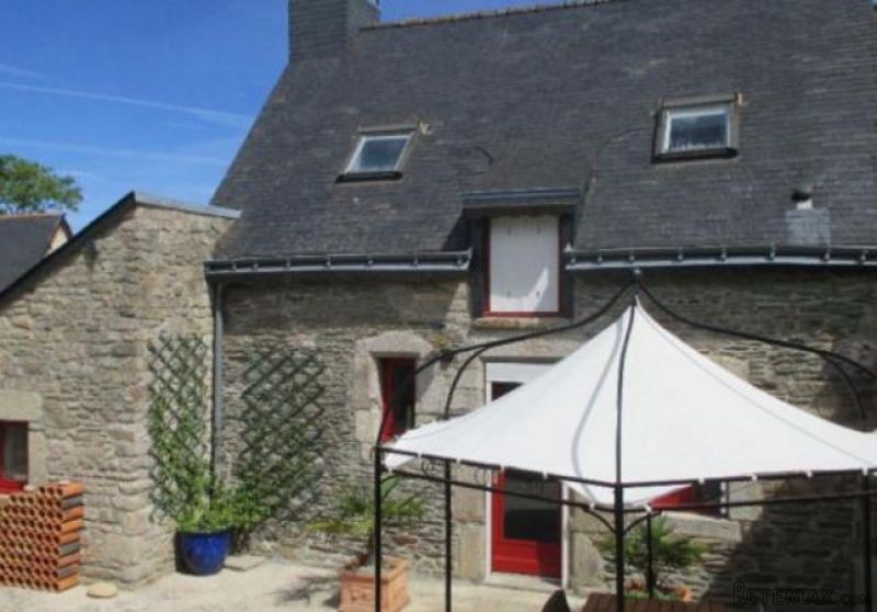 Ideal Holiday Home House