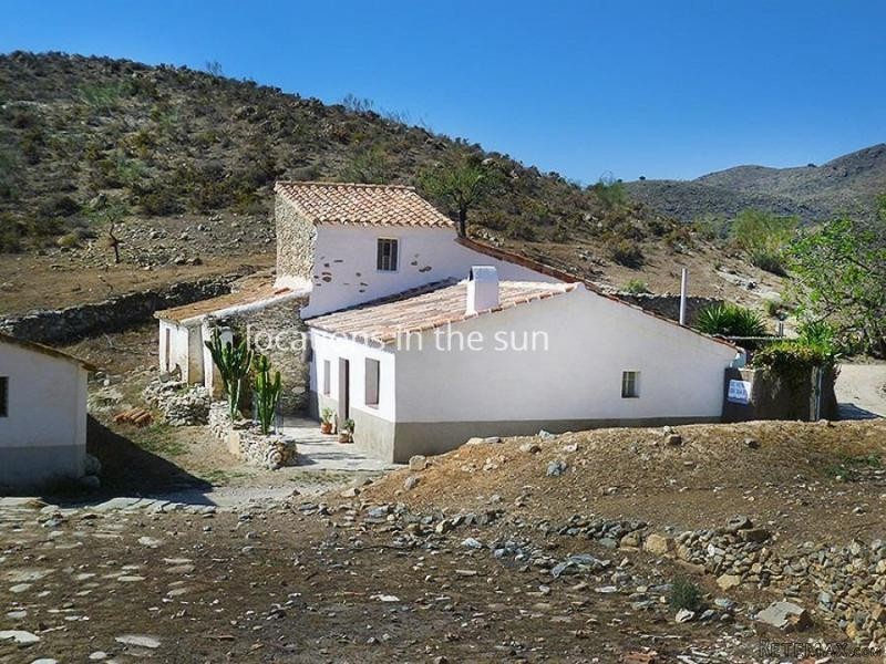 Cortijo / Country House in Lubrin