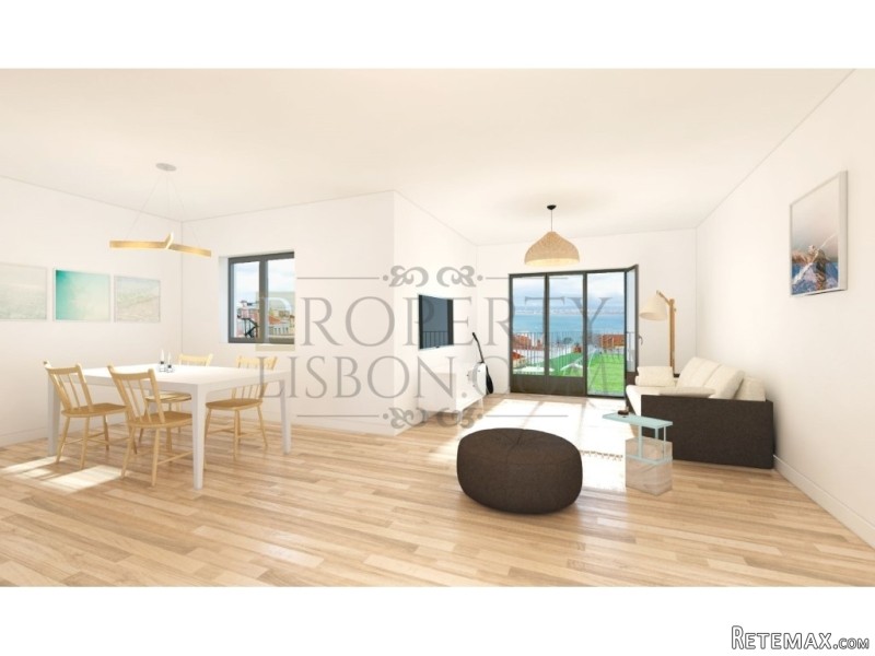 T2 Lisbon Apartment for sale, Sao..