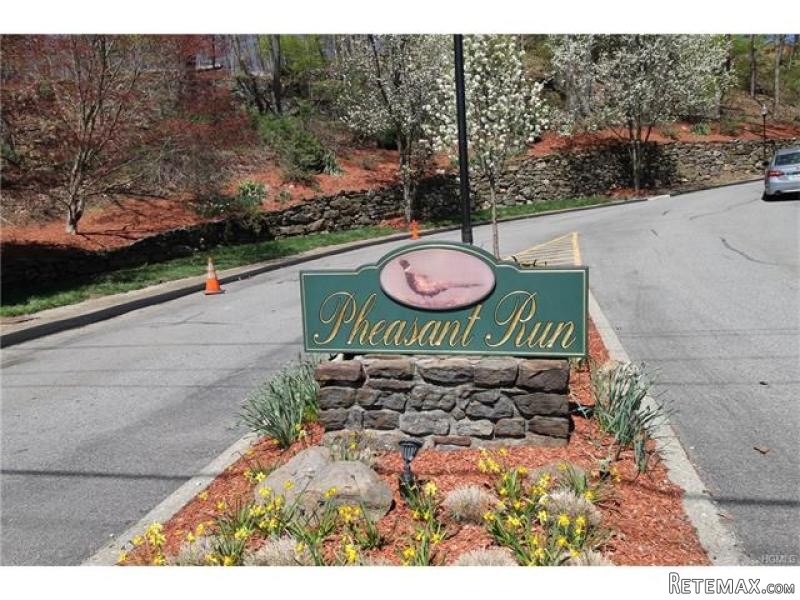 2 bedroom House For Sale: 41 Touchstone..
