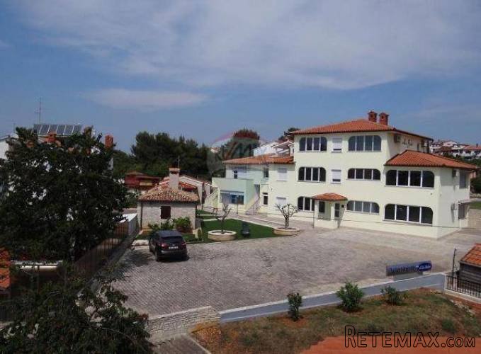 ISTRA, PULA, ŠTINJAN, apartmanska kuća s pogledom na more