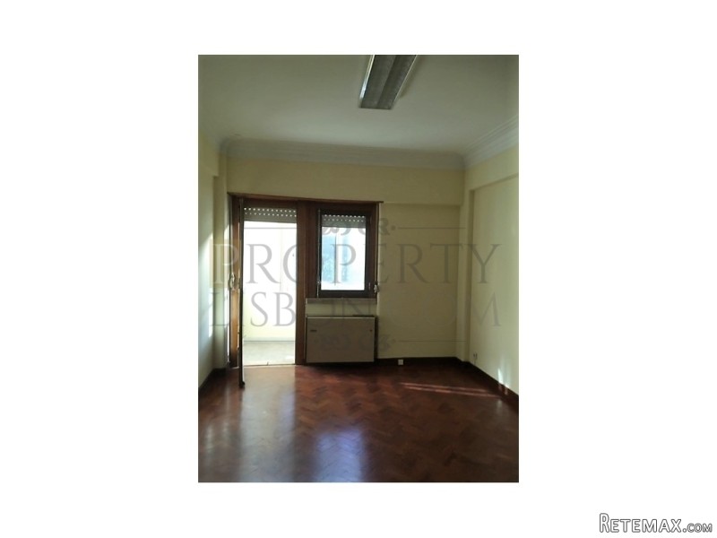 T4 Lisbon Apartment with balcony for.. - 2