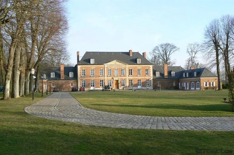 8 bedroom Castle For Sale: 60240..