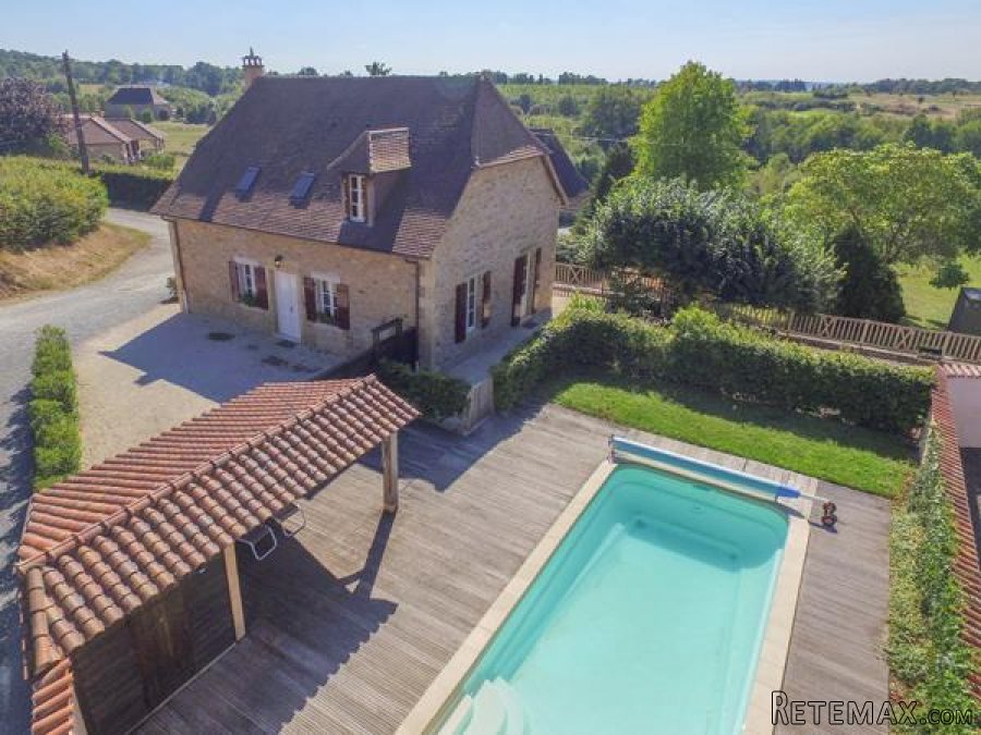 Nr Hautefort (24) - Périgord farmhouse with heated pool on a..