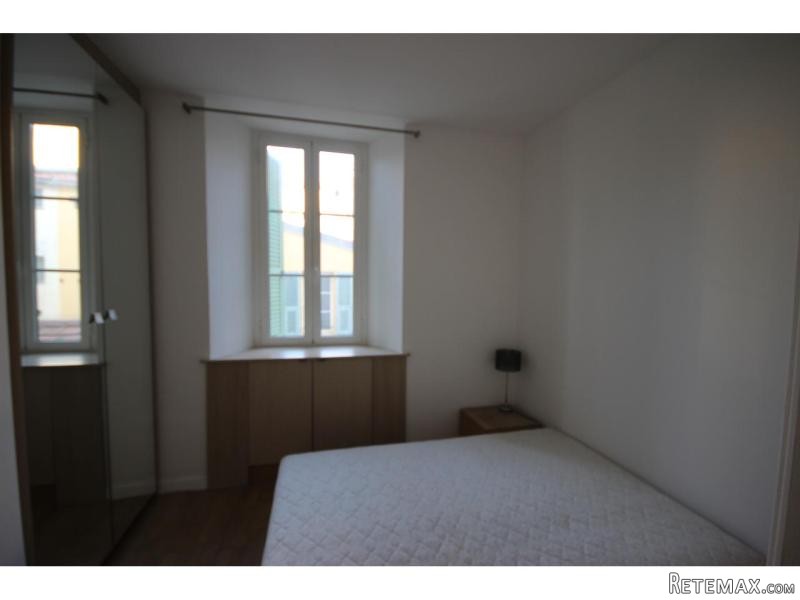Cute, Cosy Apartment Just 2 Minutes.. - 2