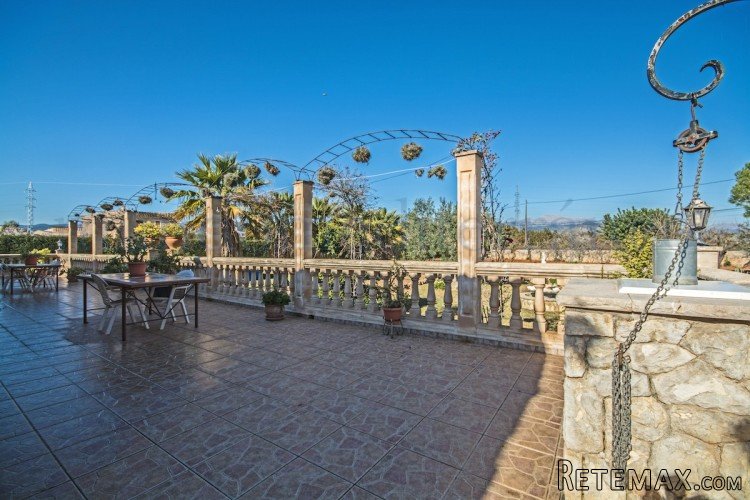 Opportunity to buy this very affordable detached villa all.. - 3