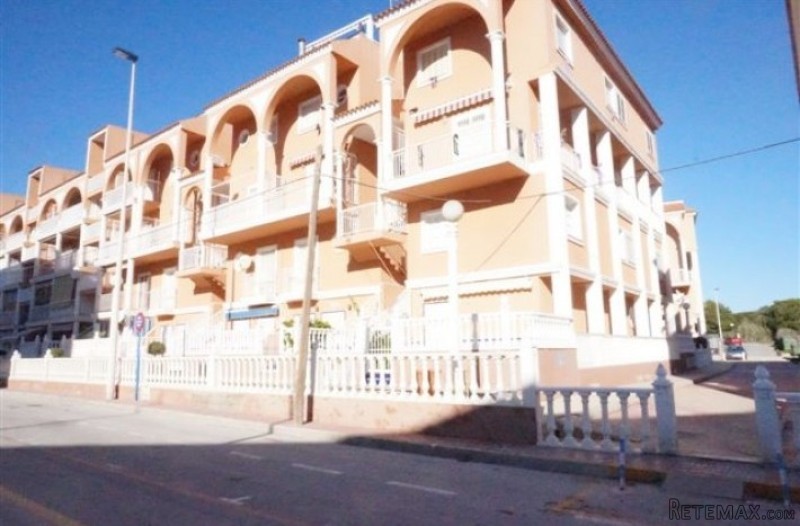 Duplex Apartment 100m From La Mata Beach
