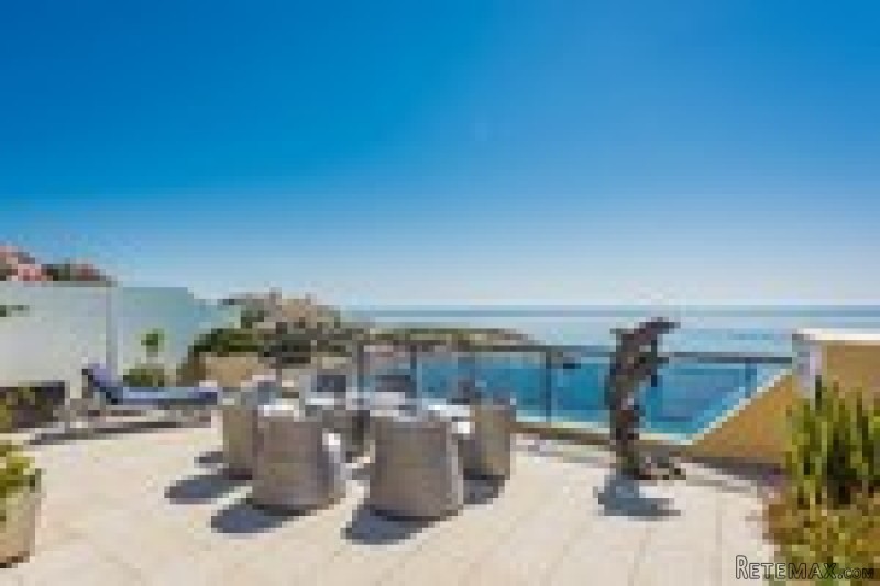 4 Bedrooms - Apartment - Malaga - For..