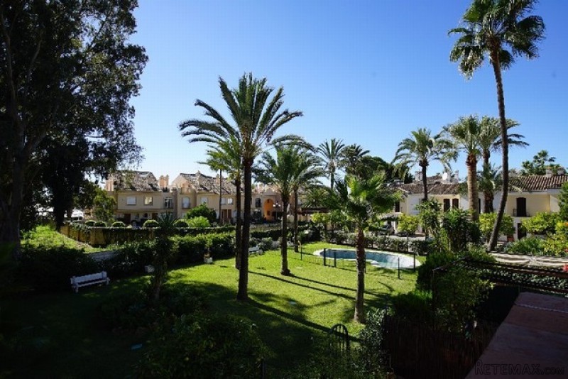 2 Bedrooms - Townhouse - Malaga - For..