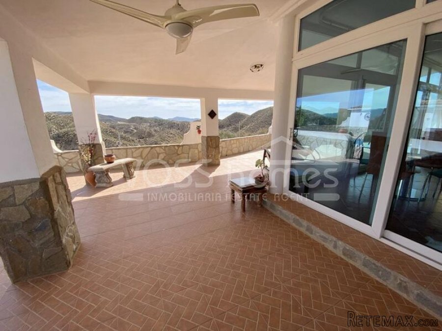 NEW & EXCLUSIVE TO VOSS HOMES - If you are looking for.. - 11
