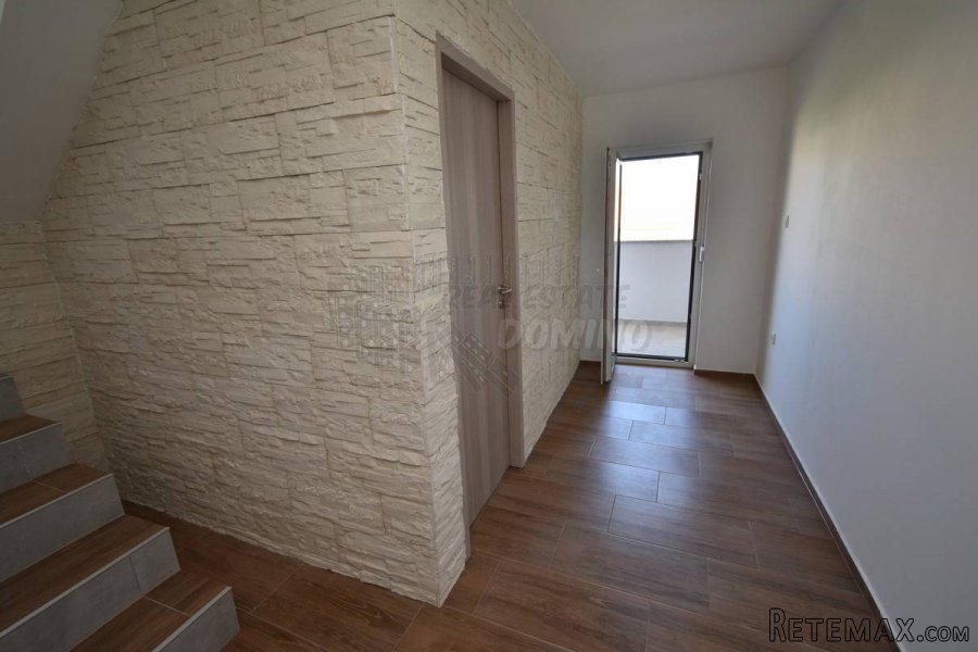 Apartman s pogledom na more! okolica grada Krka! - 12