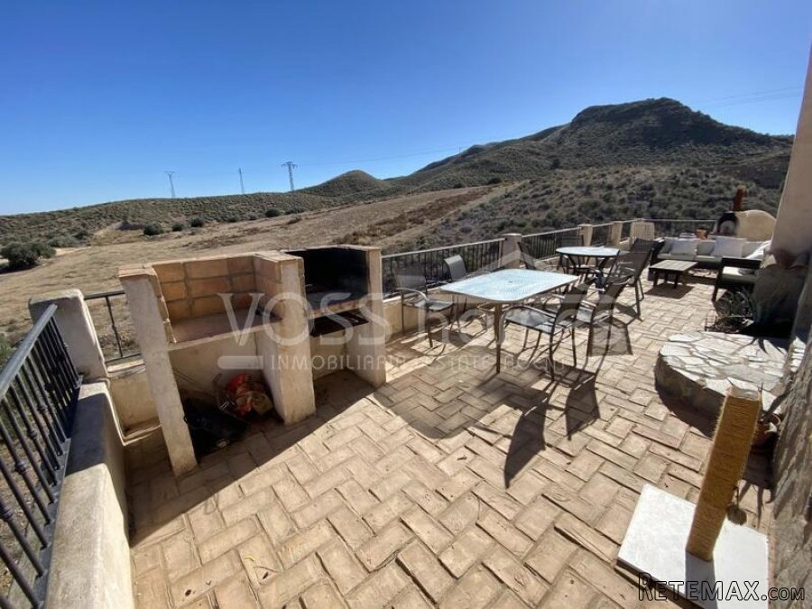 NEW LISTING TO VOSS HOMES - A stunning, full of character.. - 12